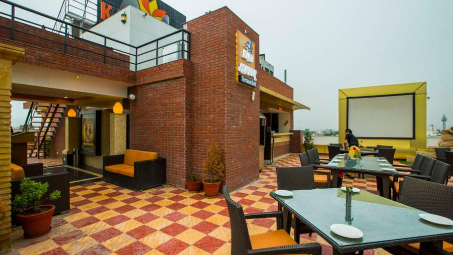Public Area 2, Hotel Kapish Smart, Jaipur