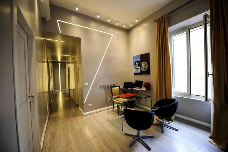 Public Area 4, The Roman Empire Guesthouse, Rome