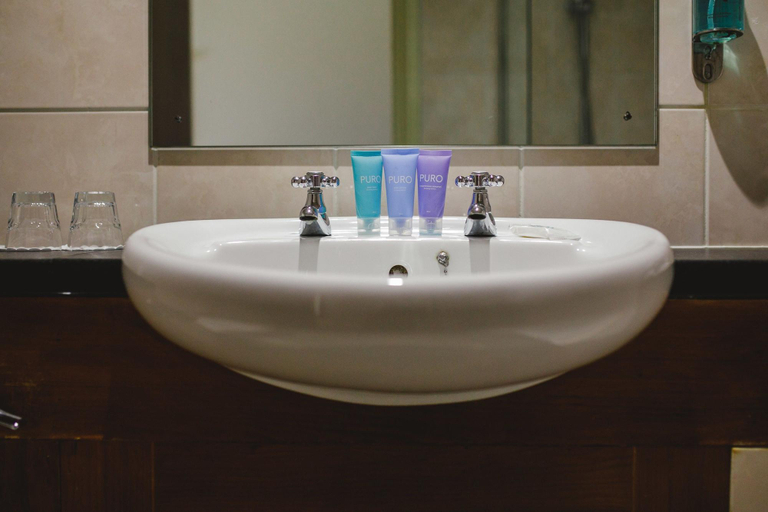 Bathroom 4, Inn on the Coast, Causeway Coast and Glens