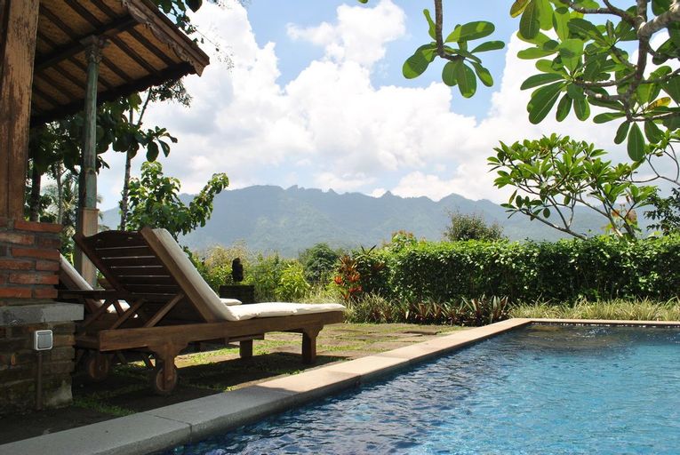 Swimming Pool 10