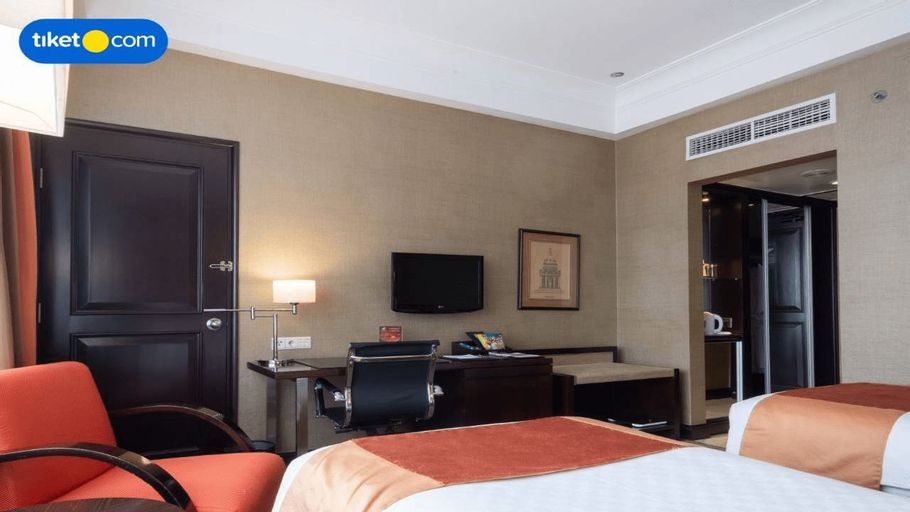 Bedroom 8