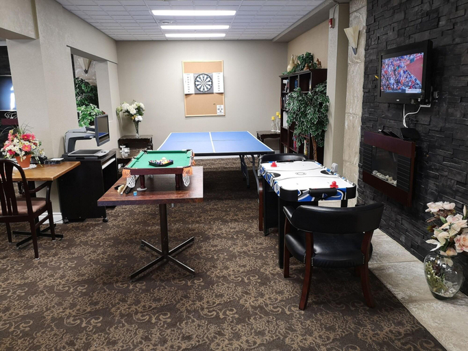 Public Area 2, The Medicine Hat Villa, Division No. 1