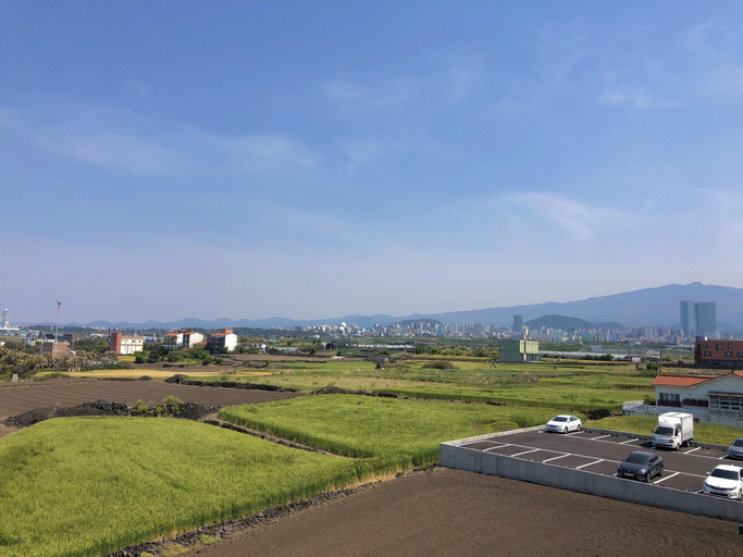 Exterior & Views 2, Maniju Pension, Jeju
