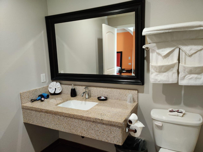 Bathroom 5, Tivoli Hotel, Los Angeles