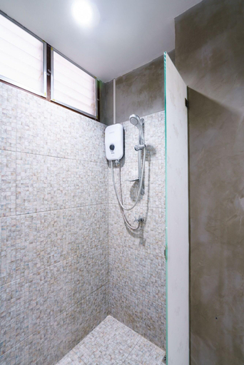 Bathroom 4, Baan Navi - Adults Only, Khlong San