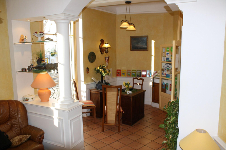 Exterior & Views 2, Hotel Aparthotel AMMI Vieux Nice, Alpes-Maritimes