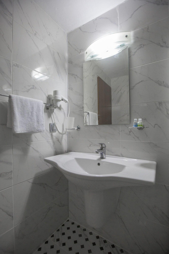 Bathroom 4, Piskin Otel, Merkez