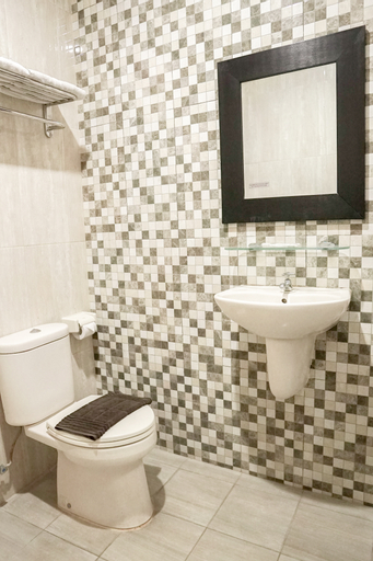 Bathroom 2