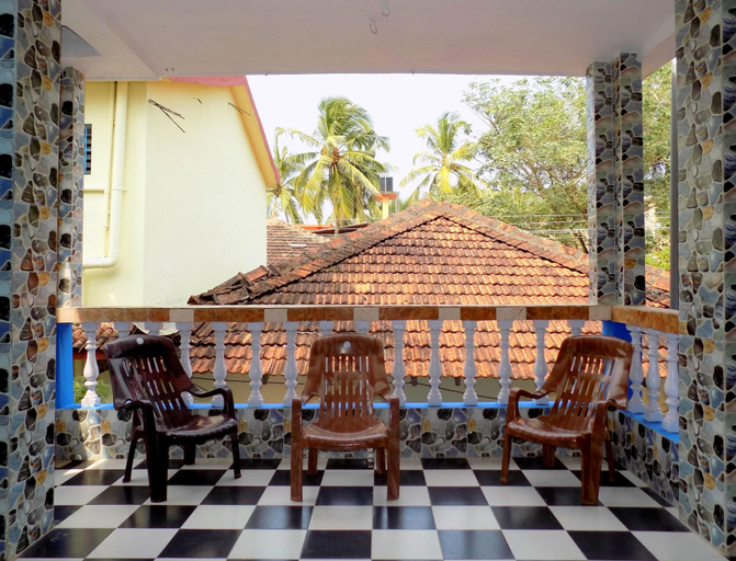 Public Area 2, Romaldo Guest House, North Goa
