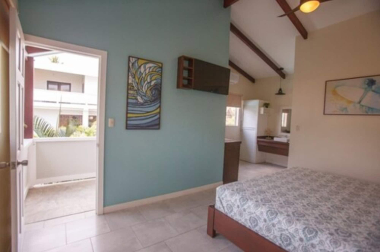 Public Area 3, Hotel Roca Sunzal, Tamanique