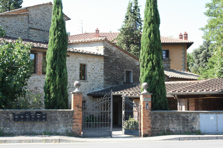 Exterior & Views 2, B&B Villa La Nussa, Arezzo