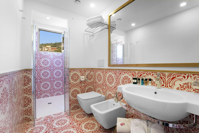 Bathroom 5, Maison Kalea, Napoli