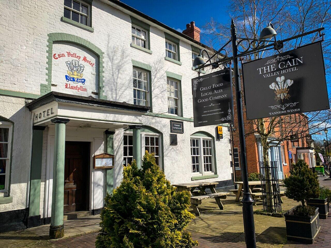 Exterior & Views 3, Cain Valley Hotel, Powys