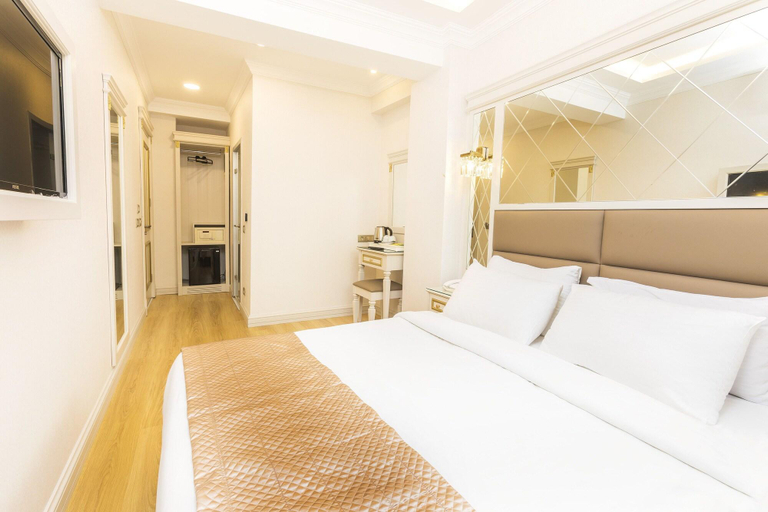 Bedroom 3, City Hall Hotel, Fatih