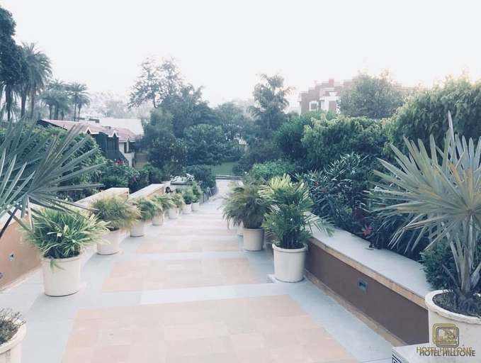 Exterior & Views 2, Hotel Hilltone, Sirohi