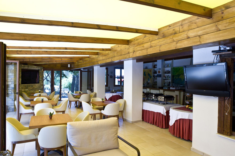 Public Area 4, Kelyfos Hotel Bungalows and Suites, Central Macedonia