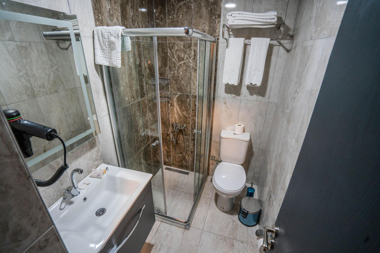 Bathroom 4, Bloom Hotel, Çankaya