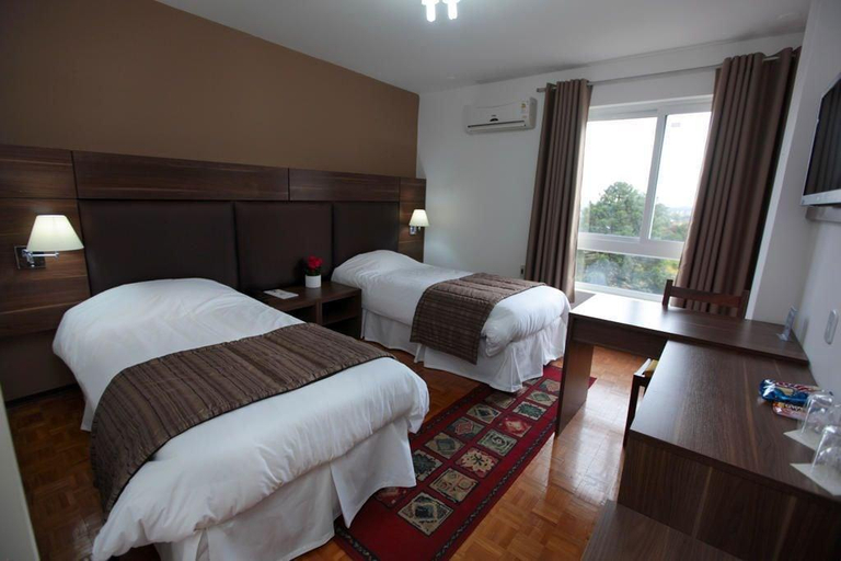 Bedroom 5, Hotel Obino Bagé, Baje