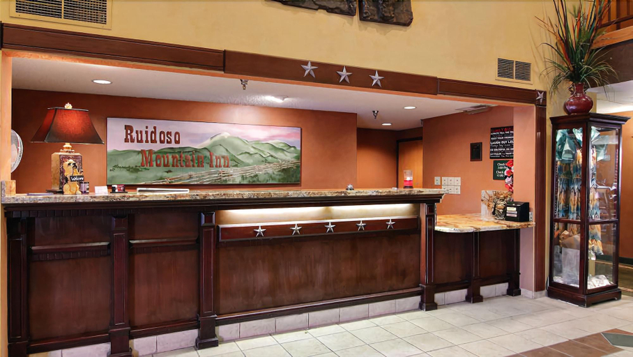 Public Area 2, Ruidoso Mountain Inn, Lincoln