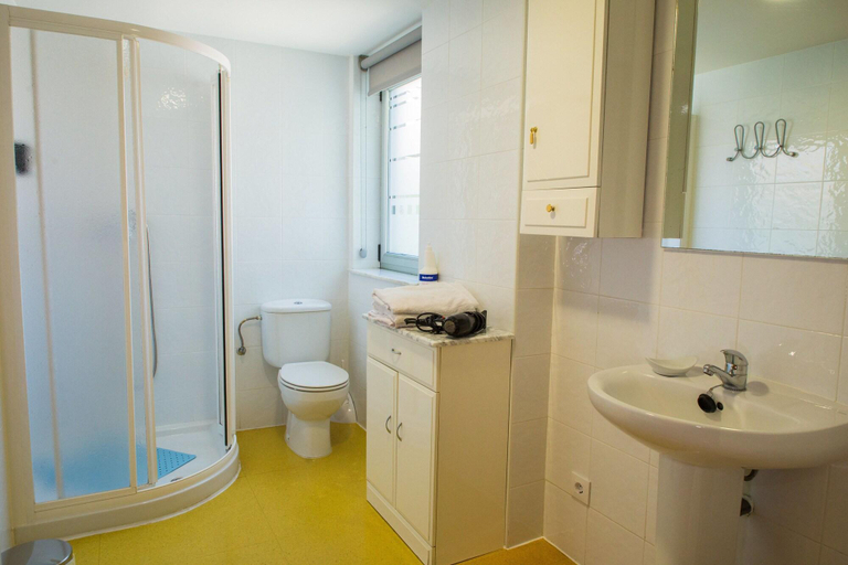 Bathroom 5, casa albergue picota, A Coruña