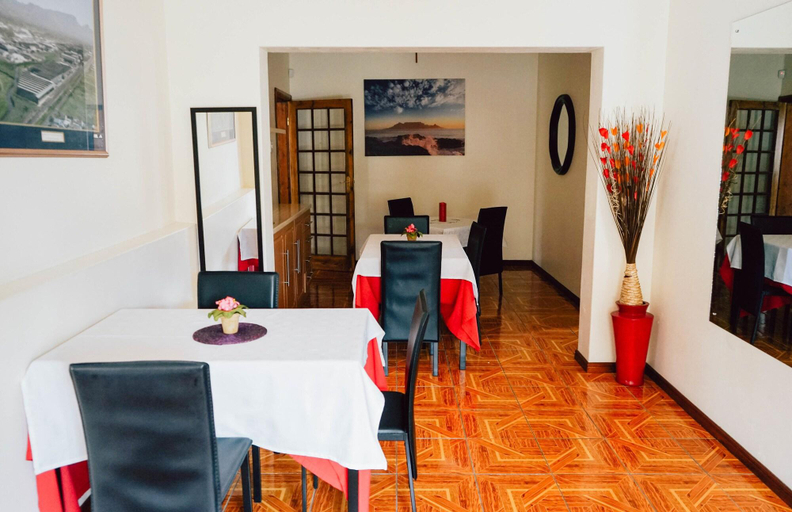 Public Area 3, Baraka Guesthouse, City of Cape Town