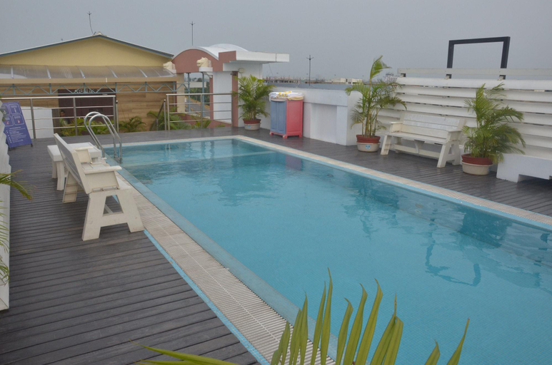 Sport & Beauty 2, Airport City, North 24 Parganas