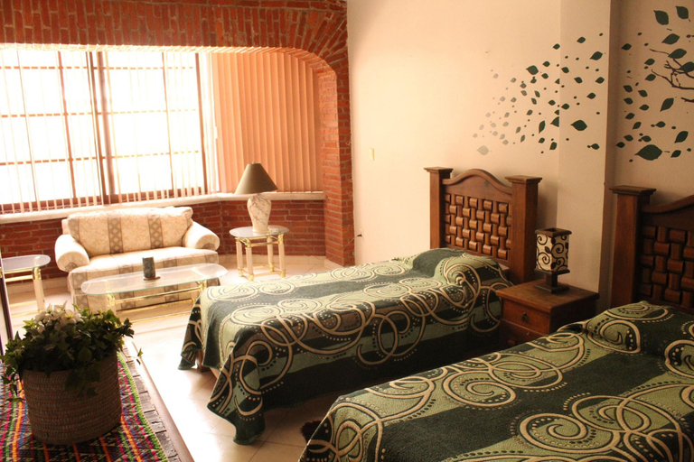 Sport & Beauty, Hostal La Encantada, Mexico City