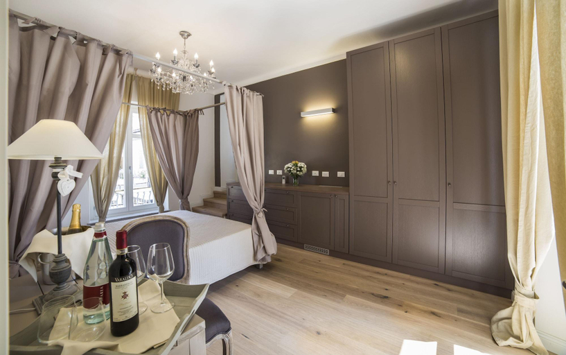 Exterior & Views 2, Villa Katerina, Cuneo