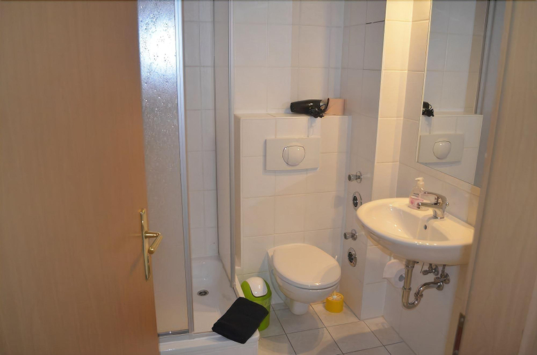 Bathroom, Apartment-Hotel, Prignitz