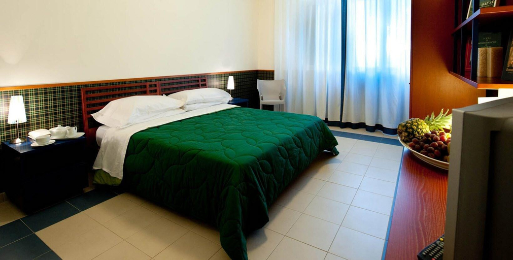 Bedroom 4, Hotel Villa Sturzo, Catania