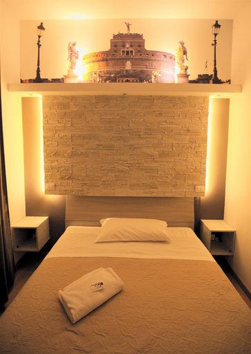 Public Area 3, Rooma Beb, Rome
