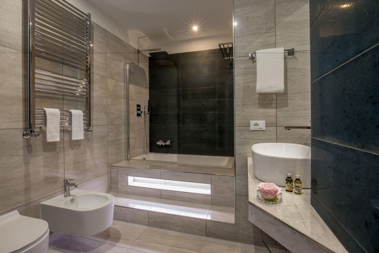 Bathroom 4, GCF LUXURY SUITES, Guest House, Rome