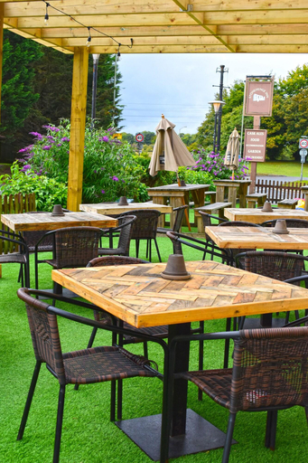 Exterior & Views 2, The Stonehenge Inn And Carvery, Wiltshire
