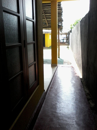 Public Area 2, Malika's Yellow House, Hikkaduwa
