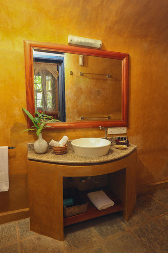 Bedroom 4, Sergeant House, Habaraduwa