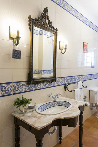 Bathroom 5, Charming Antas House, Porto