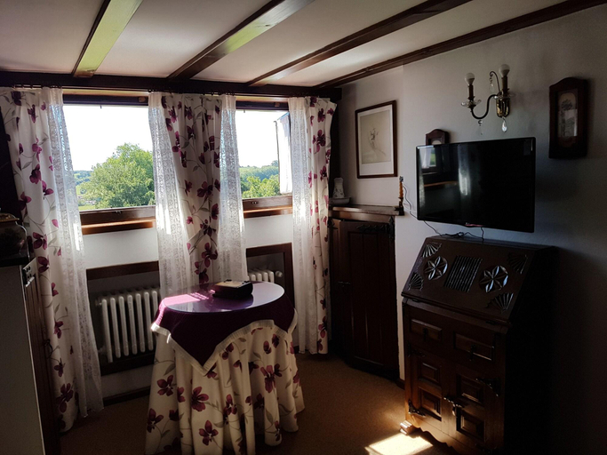 Bedroom 3, Pension Castio, Cantabria