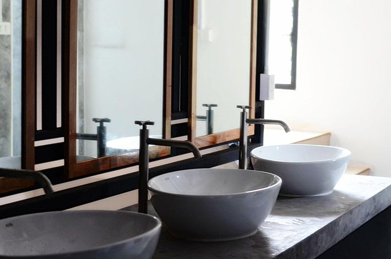 Bathroom 4, Best Stay Hostel At Lanta, Ko Lanta
