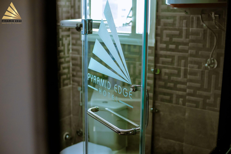 Public Area 3, Pyramid Edge Hotel & Exclusive Pyramids View Rooftop, Al-Ahram