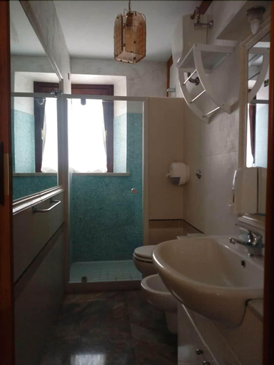 Bathroom 3, B&B DA DILETTA, Rieti