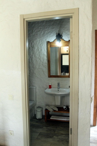 Bathroom 5, MAHZEN ALACATI BUTIK OTEL, Çeşme