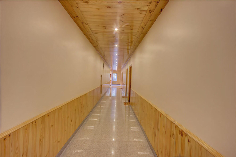 Public Area 3, Himalayan Apple Zone Hotel, Kullu