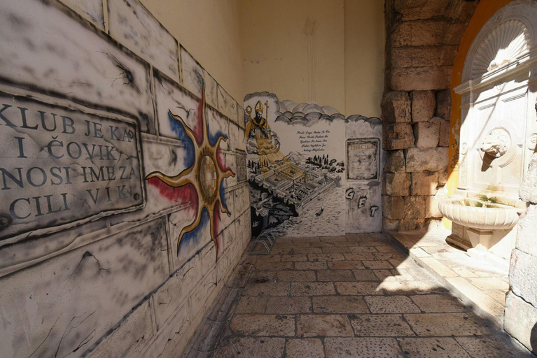Public Area 3, Pylon Rooms, Split