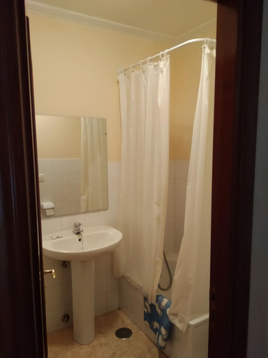 Bathroom 3, Hostal El Viejo Galeón, Pontevedra