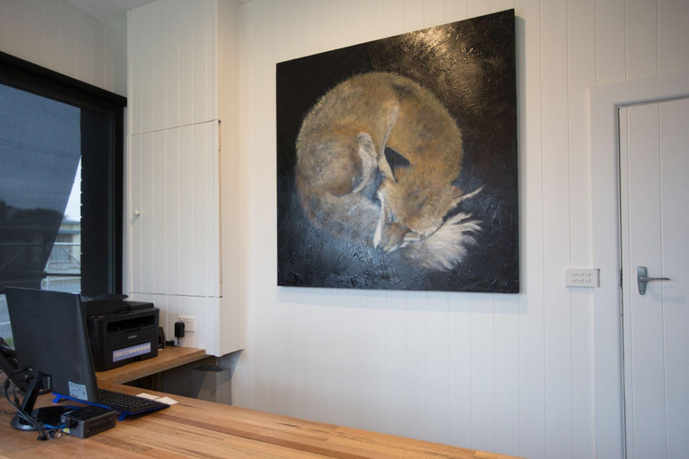 Public Area 3, Fox on the Run - Motel Kilmore, Mitchell - South