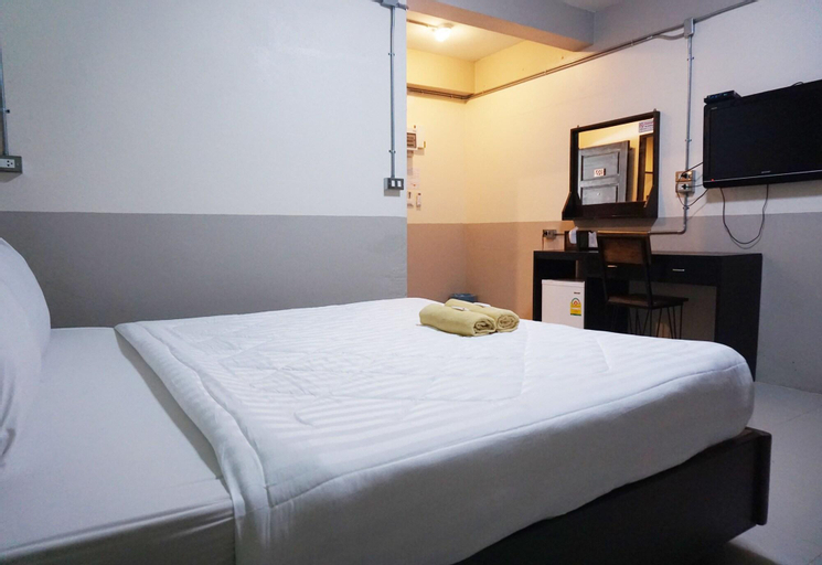 Bedroom 3, Puangpech Hotel, Muang Lampang