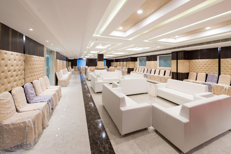 Public Area 3, Park Continental, Hyderabad