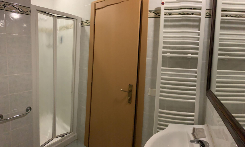 Bathroom 4, Hotel Ficocle, Ravenna