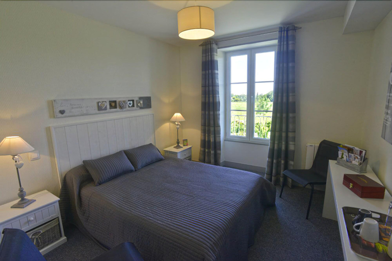 Bedroom 2, Domaine du Grand Caugy, Calvados