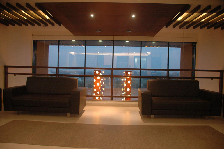 Public Area 3, Hotel Kanan, Gandhinagar